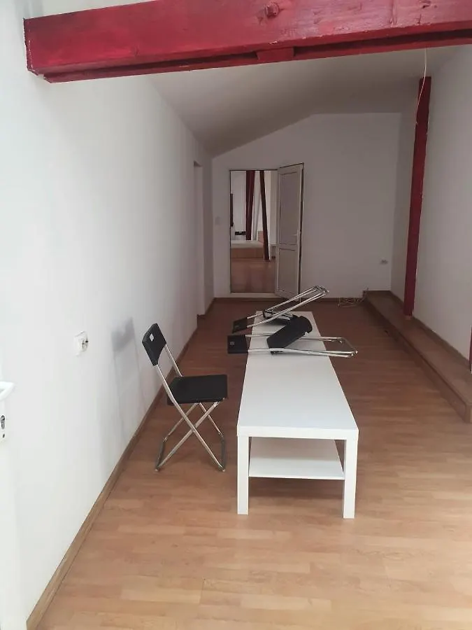 Cazare - Accommodation Bucarest Auberge de jeunesse
