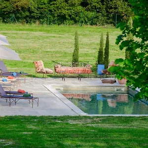 https://bastide-de-bellegarde.fr-provencehotel.com