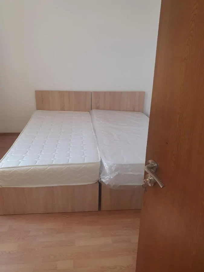 Cazare - Accommodation Bucarest 0*,